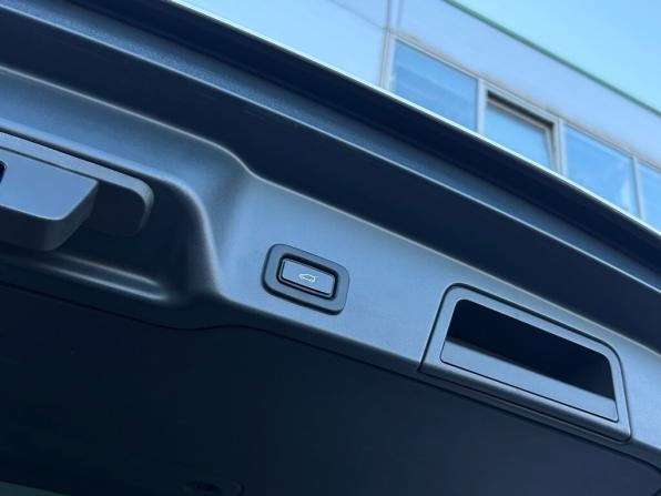 Land Rover Range Rover Evoque II с пробегом 2019 года, цена 3 237 800 рублей, 78594 км, внедорожник, Автокод Объявления