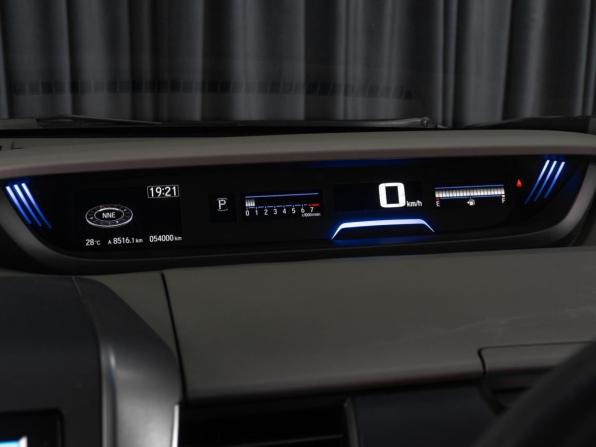 Honda Freed II Рестайлинг с пробегом 2021 года, цена 1 879 000 рублей, 54000 км, компактвэн, Автокод Объявления