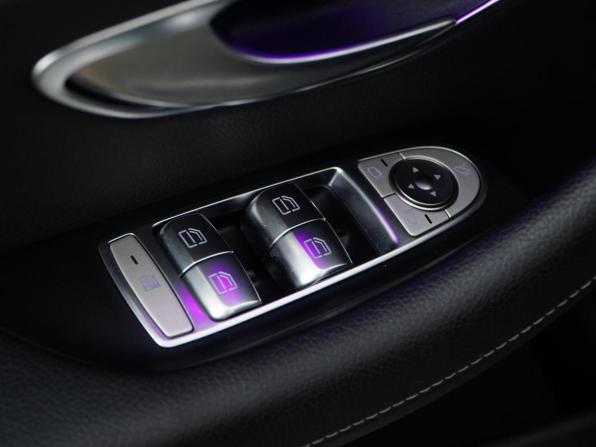 Mercedes-Benz E-Класс V (W213 S213 C238) Рестайлинг с пробегом 2023 года, цена 5 498 999 рублей, 93902 км, седан, Автокод Объявления