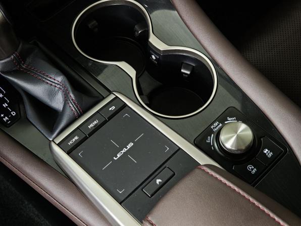 Lexus RX IV Рестайлинг с пробегом 2022 года, цена 5 208 000 рублей, 67615 км, внедорожник, Автокод Объявления