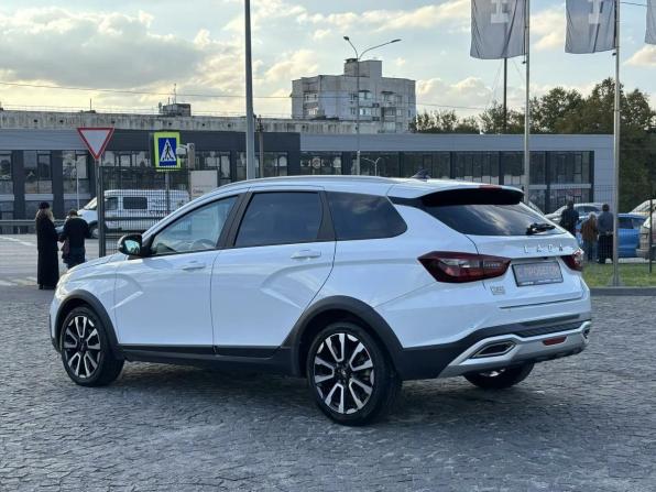 Lada (ВАЗ) Vesta I Рестайлинг (NG) с пробегом 2024 года, цена 1 430 000 рублей, 42393 км, универсал, Автокод Объявления