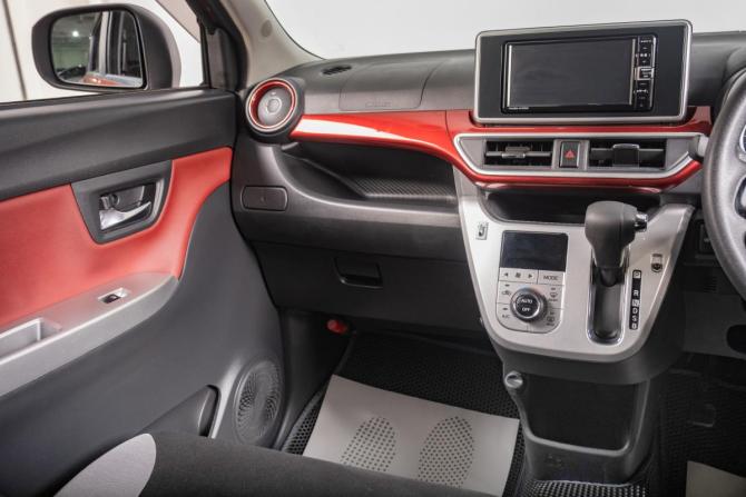 Daihatsu Cast I с пробегом 2019 года, цена 879 000 рублей, 22645 км, хэтчбек, Автокод Объявления