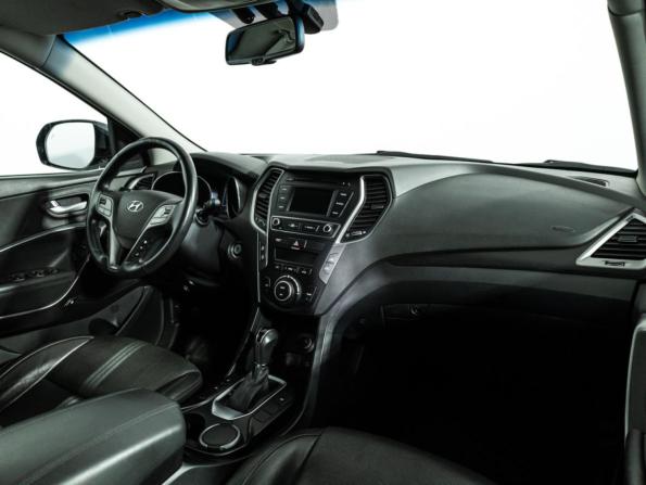 Hyundai Santa Fe III Рестайлинг с пробегом 2017 года, цена 2 369 700 рублей, 182322 км, внедорожник, Автокод Объявления
