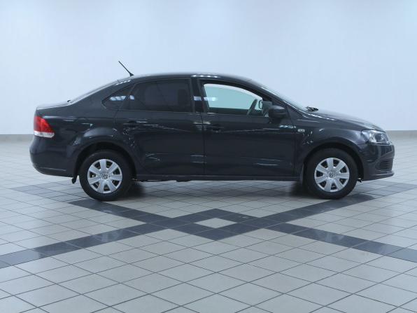 Volkswagen Polo V Рестайлинг с пробегом 2015 года, цена 656 000 рублей, 158000 км, седан, Автокод Объявления