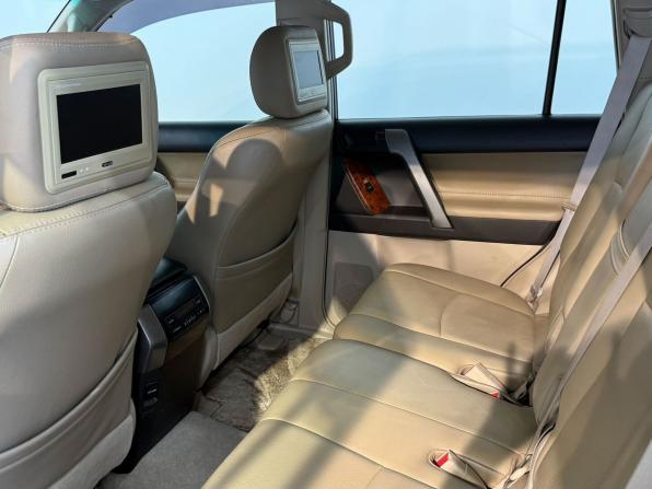 Toyota Land Cruiser Prado 150 Series с пробегом 2011 года, цена 2 800 000 рублей, 129110 км, внедорожник, Автокод Объявления