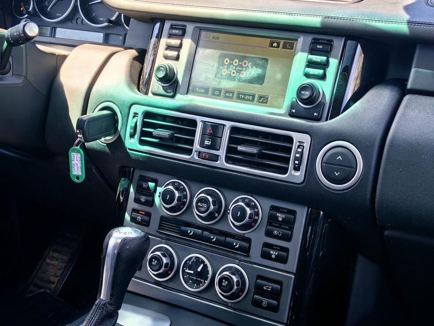 Land Rover Range Rover III Рестайлинг Санкт-Петербург  - изображение 12