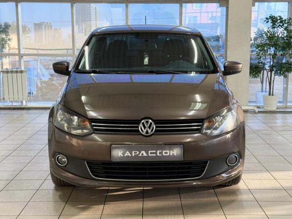 Volkswagen Polo V с пробегом 2015 года, цена 925 000 рублей, 174295 км, седан, Автокод Объявления