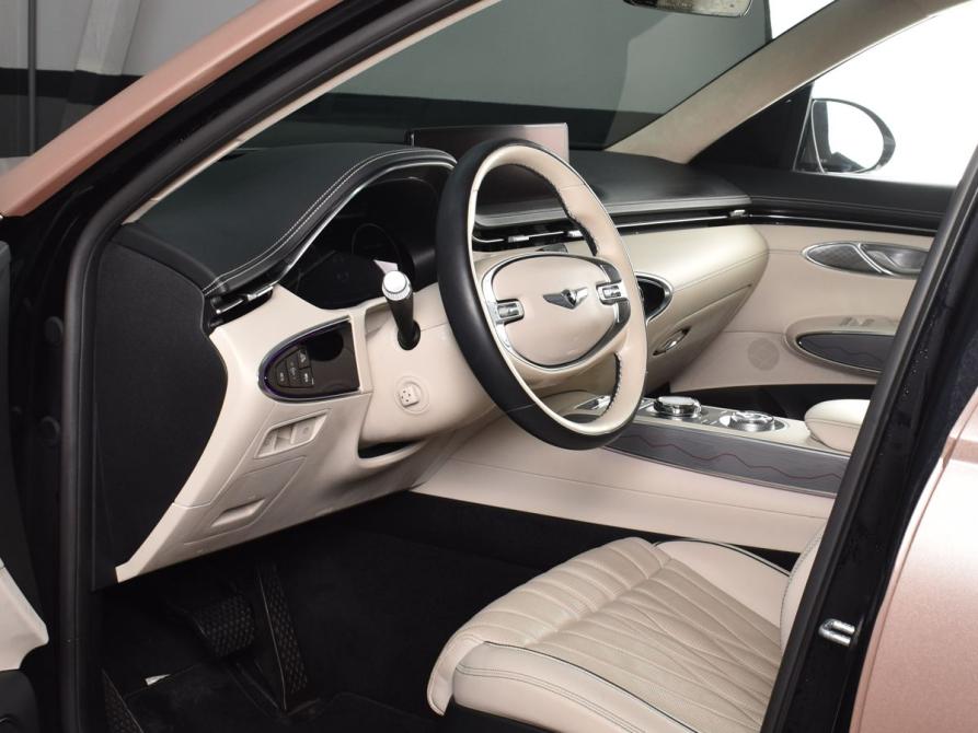 Genesis GV70 I Кемерово  - изображение 8