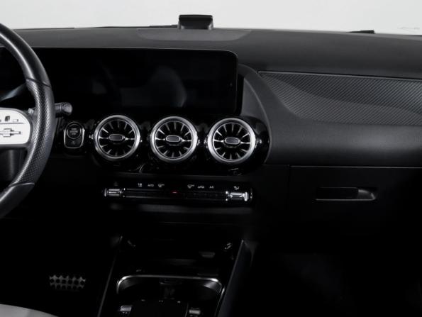 Mercedes-Benz GLA II (H247) с пробегом 2020 года, цена 4 190 000 рублей, 56677 км, внедорожник, Автокод Объявления