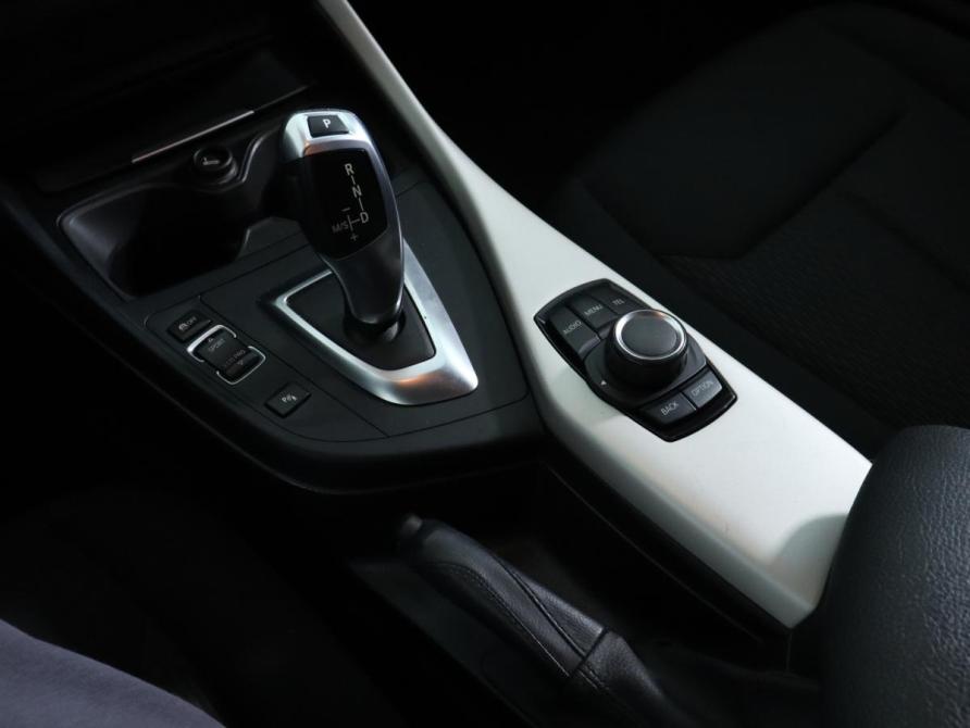 BMW 1 серии II (F20/F21) Рестайлинг Санкт-Петербург  - изображение 18