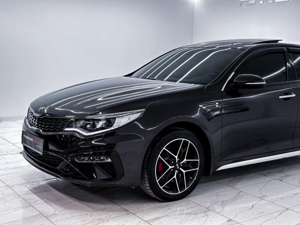 Kia Optima IV Рестайлинг с пробегом 2018 года, цена 2 475 000 рублей, 69446 км, седан, Автокод Объявления
