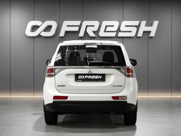 Mitsubishi Outlander III с пробегом 2013 года, цена 1 348 000 рублей, 118683 км, внедорожник, Автокод Объявления