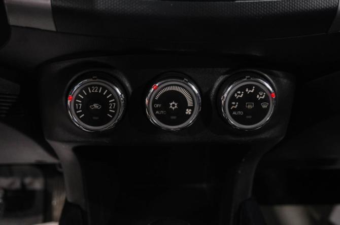 Mitsubishi Outlander II Рестайлинг с пробегом 2011 года, цена 1 149 000 рублей, 299000 км, внедорожник, Автокод Объявления