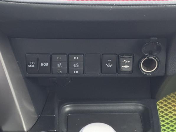 Toyota RAV4 IV (XA40) Рестайлинг с пробегом 2016 года, цена 2 399 000 рублей, 118900 км, внедорожник, Автокод Объявления