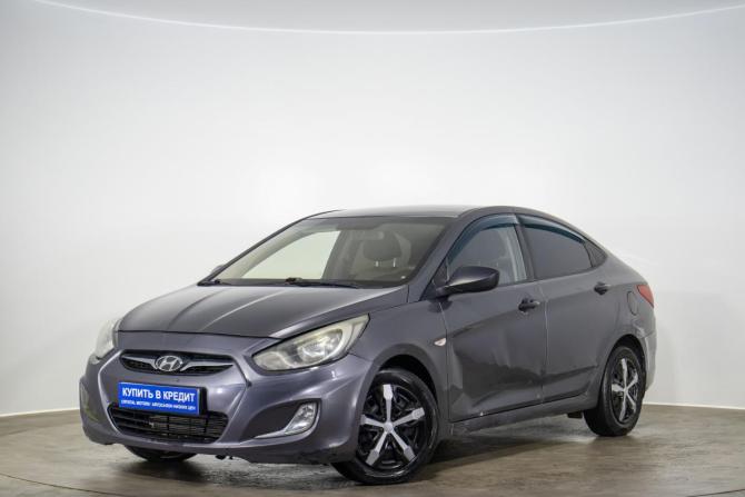 Hyundai Solaris I с пробегом 2013 года, цена 649 000 рублей, 261000 км, седан, Автокод Объявления