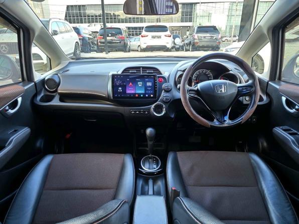 Honda Fit Shuttle I с пробегом 2011 года, цена 1 160 000 рублей, 136339 км, универсал, Автокод Объявления