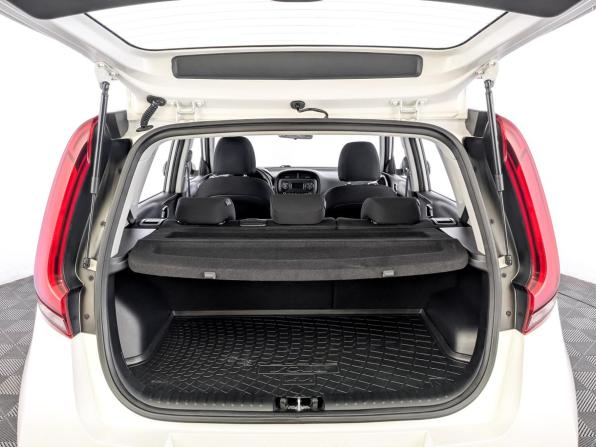 Kia Soul III с пробегом 2022 года, цена 2 140 000 рублей, 65135 км, хэтчбек, Автокод Объявления