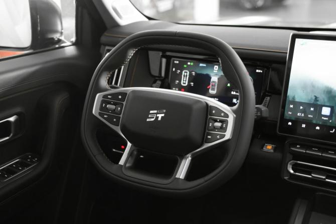 Новый JETOUR T1 2026 года, цена 4 499 900 рублей, внедорожник, Автокод Объявления
