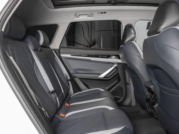 Geely Atlas II с пробегом 2024 года, цена 2 789 658 рублей, 52080 км, внедорожник, Автокод Объявления