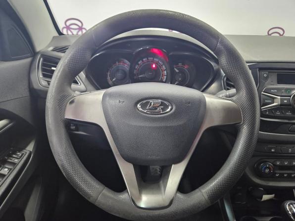 Lada (ВАЗ) Vesta I с пробегом 2017 года, цена 758 000 рублей, 127140 км, седан, Автокод Объявления