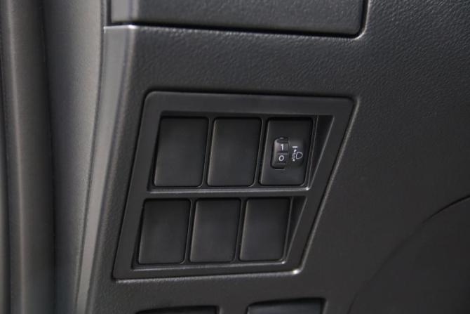 Toyota Hilux VIII Рестайлинг 2 с пробегом 2021 года, цена 3 265 650 рублей, 336305 км, пикап, Автокод Объявления