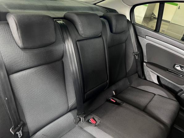 Renault Laguna III с пробегом 2008 года, цена 495 000 рублей, 213152 км, лифтбек, Автокод Объявления
