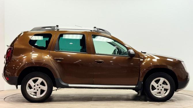 Renault Duster I Рестайлинг с пробегом 2016 года, цена 799 000 рублей, 230000 км, внедорожник, Автокод Объявления