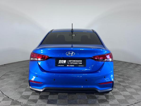 Hyundai Solaris II с пробегом 2017 года, цена 1 320 000 рублей, 91200 км, седан, Автокод Объявления