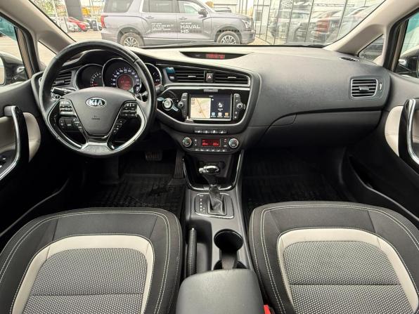 Kia Ceed II Рестайлинг с пробегом 2018 года, цена 1 455 000 рублей, 99112 км, универсал, Автокод Объявления