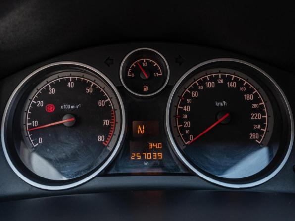 Opel Astra H Рестайлинг с пробегом 2007 года, цена 359 000 рублей, 257039 км, хэтчбек, Автокод Объявления