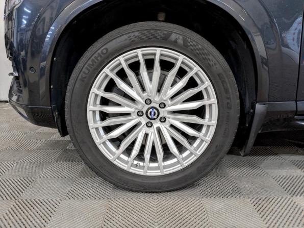 Volvo XC90 II с пробегом 2017 года, цена 3 990 000 рублей, 85379 км, внедорожник, Автокод Объявления