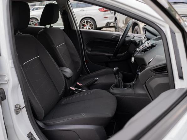 Ford Fiesta Mk6 Рестайлинг с пробегом 2016 года, цена 799 000 рублей, 123750 км, хэтчбек, Автокод Объявления