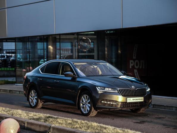Skoda Superb III Рестайлинг с пробегом 2020 года, цена 2 749 777 рублей, 92156 км, лифтбек, Автокод Объявления