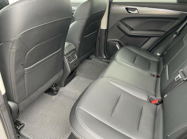 Haval Jolion I с пробегом 2023 года, цена 2 053 300 рублей, 35601 км, внедорожник, Автокод Объявления