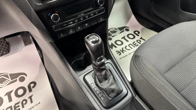 Skoda Rapid I с пробегом 2015 года, цена 1 020 000 рублей, 143879 км, лифтбек, Автокод Объявления