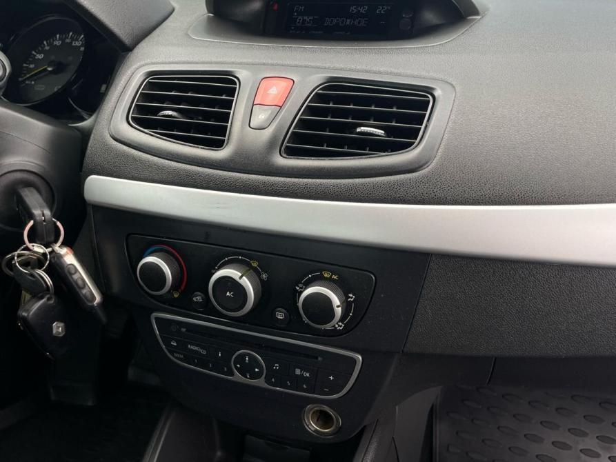 Renault Fluence I Санкт-Петербург  - изображение 16