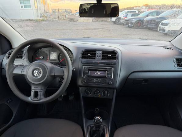 Volkswagen Polo V с пробегом 2015 года, цена 795 000 рублей, 157408 км, седан, Автокод Объявления