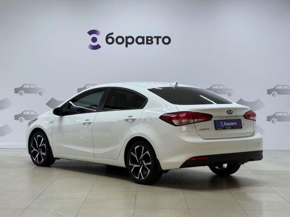 Kia Cerato III Рестайлинг (Classic) с пробегом 2019 года, цена 1 415 000 рублей, 160406 км, седан, Автокод Объявления