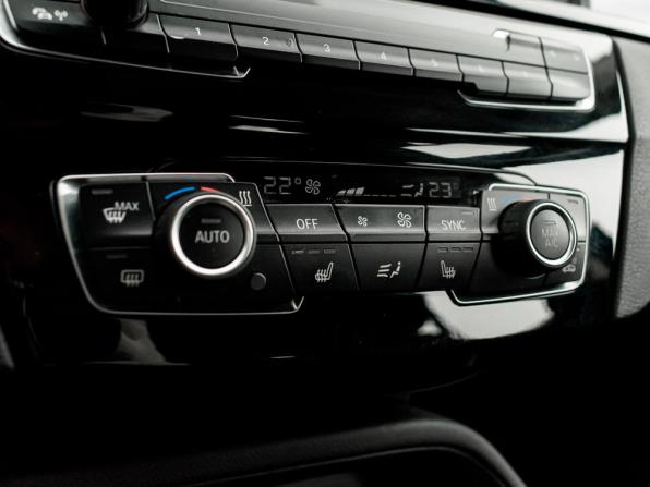 BMW X1 II (F48) с пробегом 2015 года, цена 2 185 000 рублей, 151759 км, внедорожник, Автокод Объявления