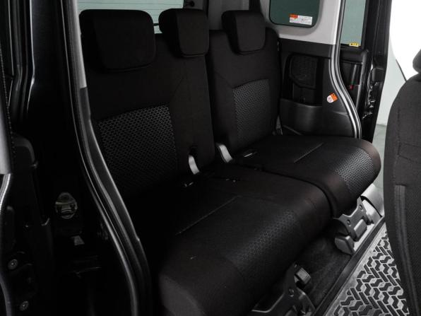 Toyota Roomy I Рестайлинг с пробегом 2021 года, цена 1 369 000 рублей, 70846 км, микровэн, Автокод Объявления