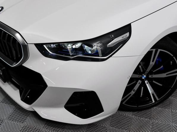 BMW 5 серии VIII (G60/G61/G68) с пробегом 2024 года, цена 8 325 000 рублей, 16778 км, седан, Автокод Объявления