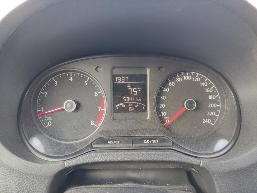 Volkswagen Polo V Рестайлинг Санкт-Петербург  - изображение 10