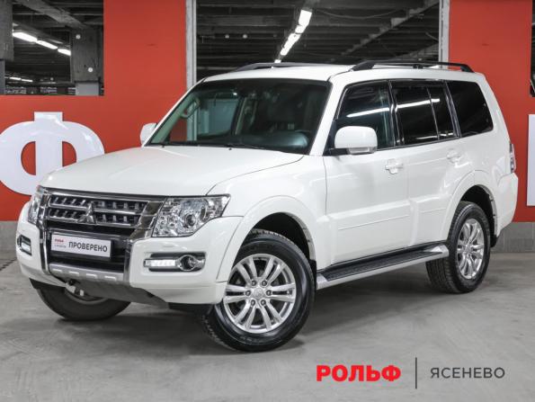 Mitsubishi Pajero IV Рестайлинг 2 с пробегом 2018 года, цена 3 349 000 рублей, 96887 км, внедорожник, Автокод Объявления