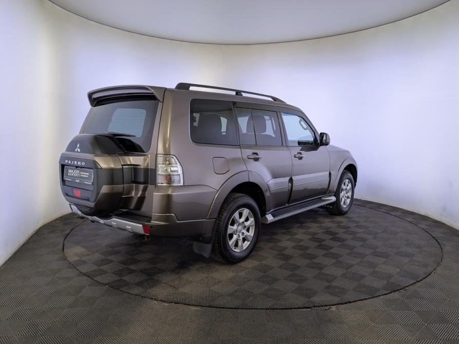 Mitsubishi Pajero IV Рестайлинг 2 Москва  - изображение 3