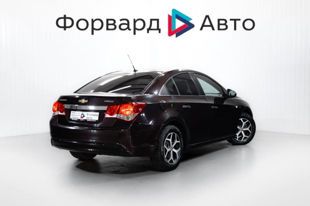 Chevrolet Cruze I Рестайлинг Тюмень  - изображение 8