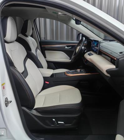 Haval Jolion I Рестайлинг с пробегом 2024 года, цена 2 099 000 рублей, 38161 км, внедорожник, Автокод Объявления