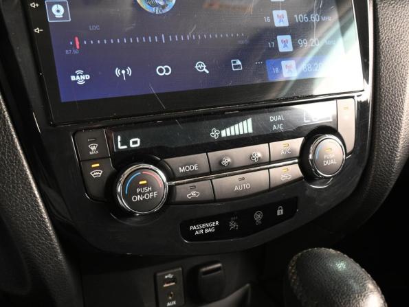 Nissan Qashqai II с пробегом 2017 года, цена 1 649 000 рублей, 150452 км, внедорожник, Автокод Объявления