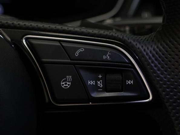 Audi A4 V (B9) Рестайлинг с пробегом 2020 года, цена 2 749 000 рублей, 149657 км, седан, Автокод Объявления