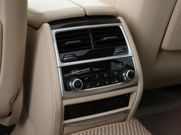 BMW 7 серии VI (G11/G12) с пробегом 2016 года, цена 3 490 000 рублей, 139353 км, седан, Автокод Объявления