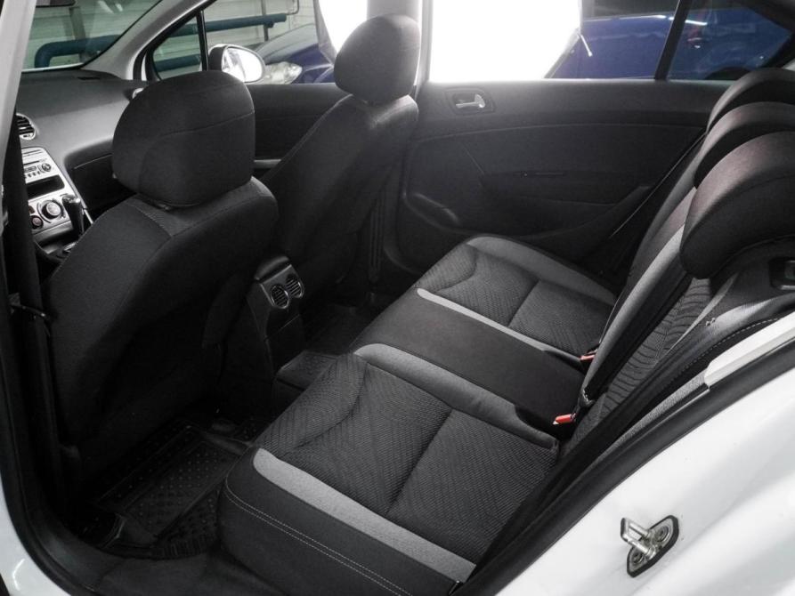 Peugeot 408 I Воронеж  - изображение 11